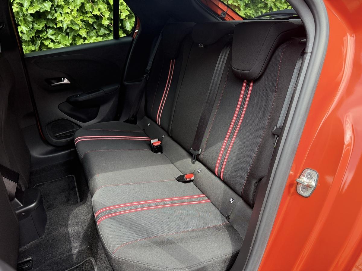 Opel Corsa F 1.2 Turbo GS Line /LED/180° KAMERA/SHZ/ACC/TEMPOMAT