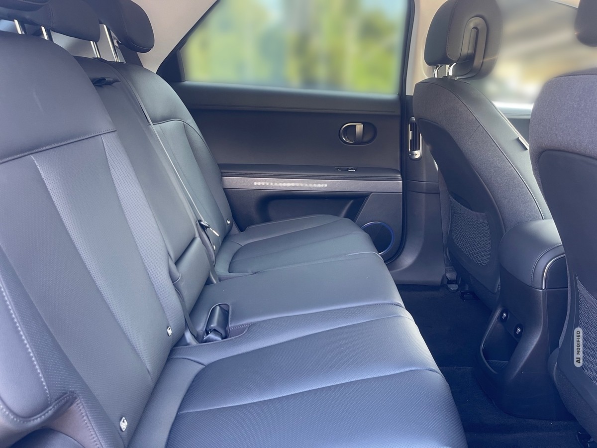 Hyundai IONIQ 5 84 kWh TECHNIQ Navi+LED+360°+PDC v,h,seitlich