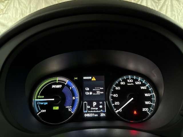 Mitsubishi Outlander 2.4 Plug-in Hybrid 4WD TOP LEDER LED