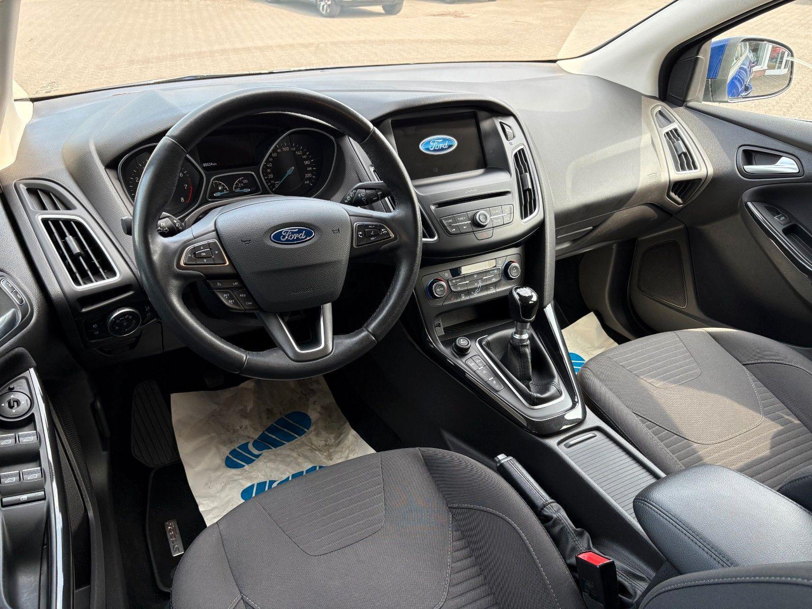 Ford Focus Turnier Titanium