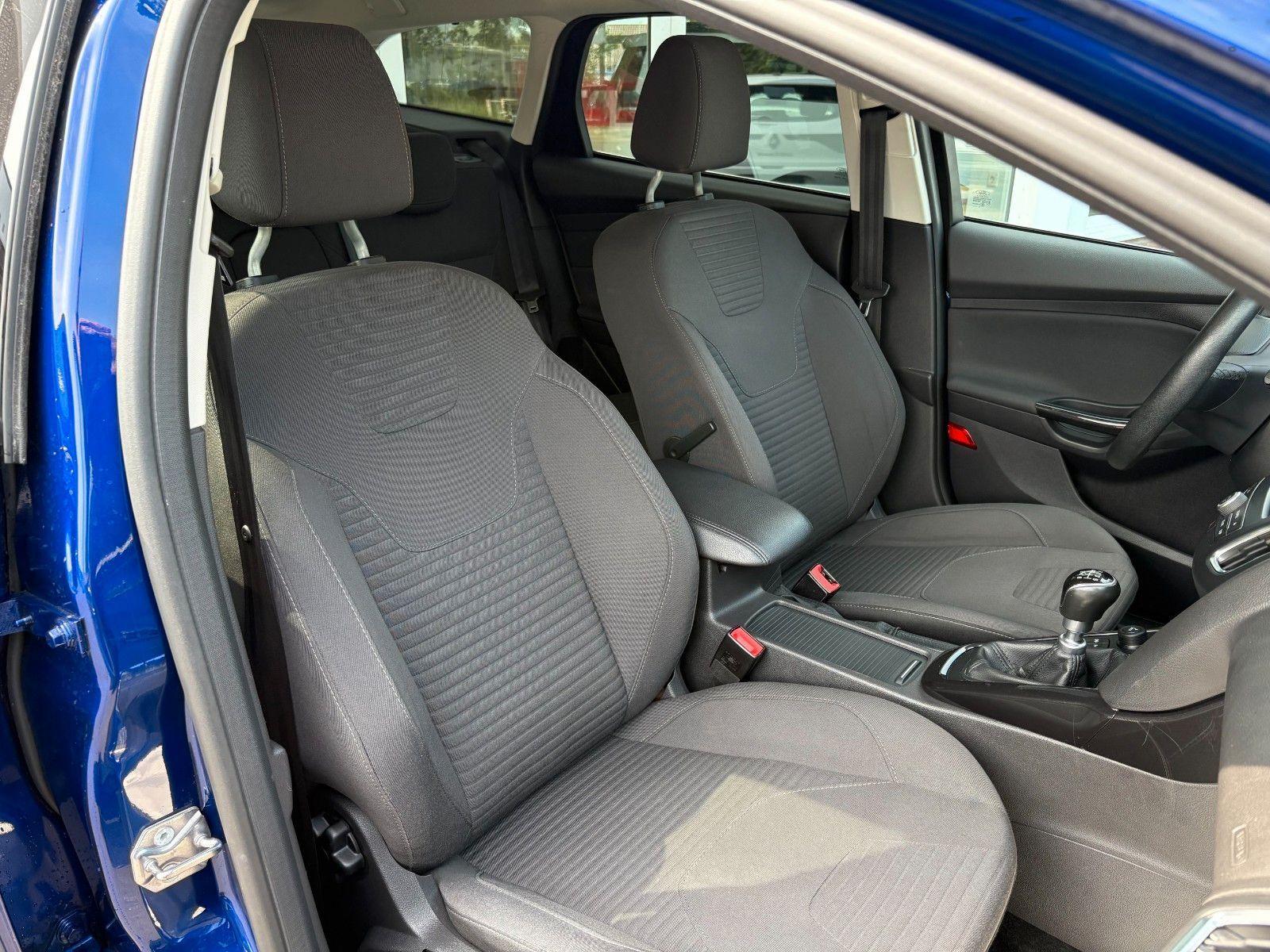 Ford Focus Turnier Titanium