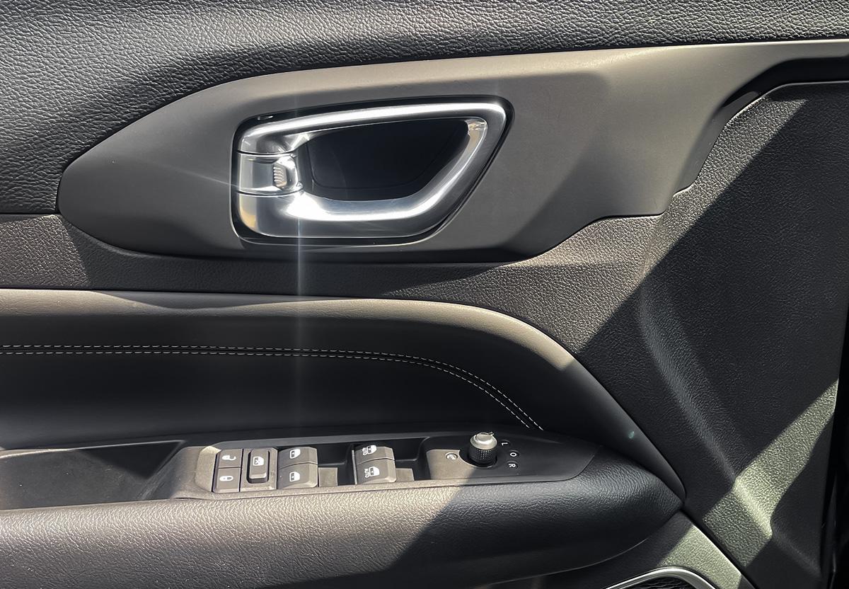 Jeep Compass 1.3 Plug-In Hybrid S RFK NAVI SHZ LED 