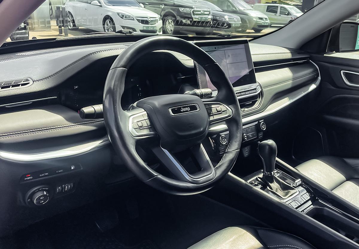 Jeep Compass 1.3 Plug-In Hybrid S RFK NAVI SHZ LED 