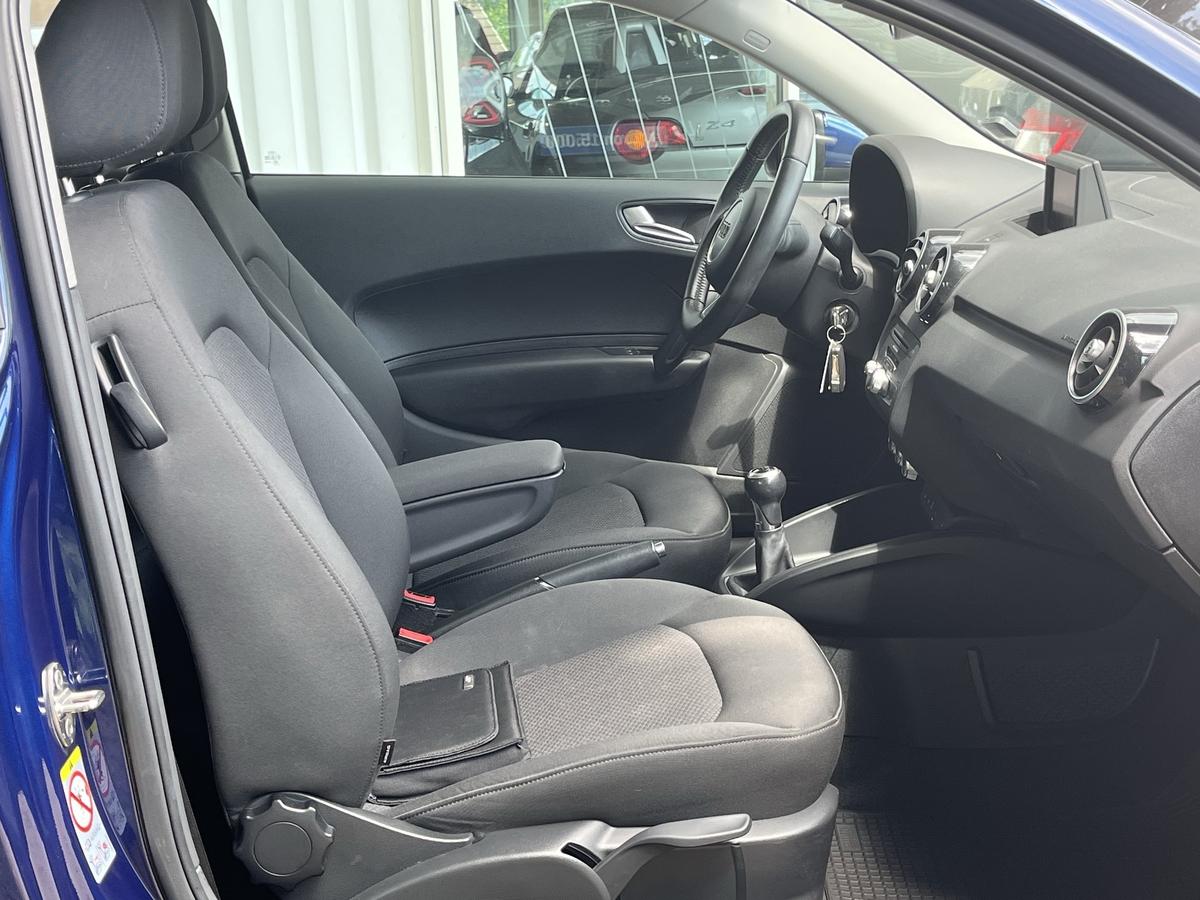 Audi A1 1.2 TFSI ATTRACTION KLIMA SHZ ALU MFL 