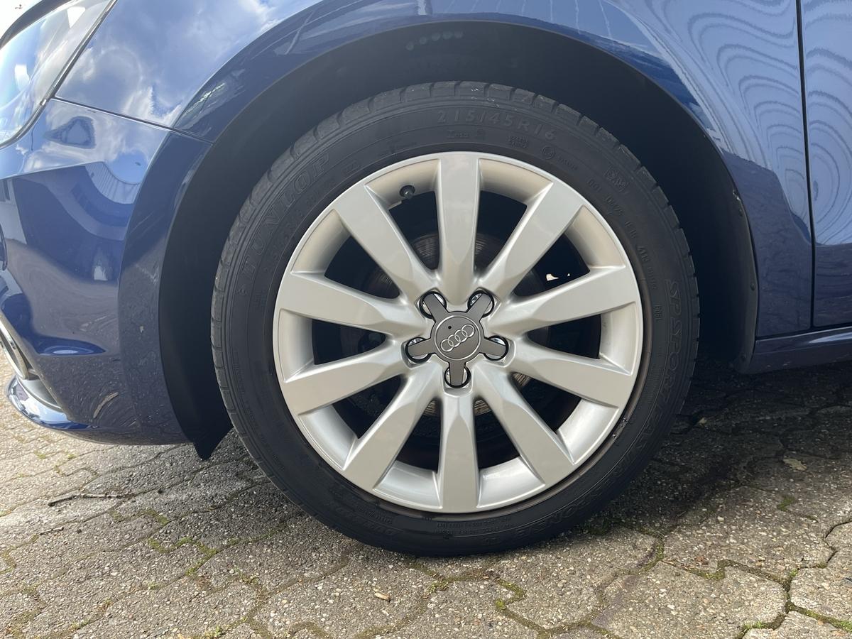 Audi A1 1.2 TFSI ATTRACTION KLIMA SHZ ALU MFL 