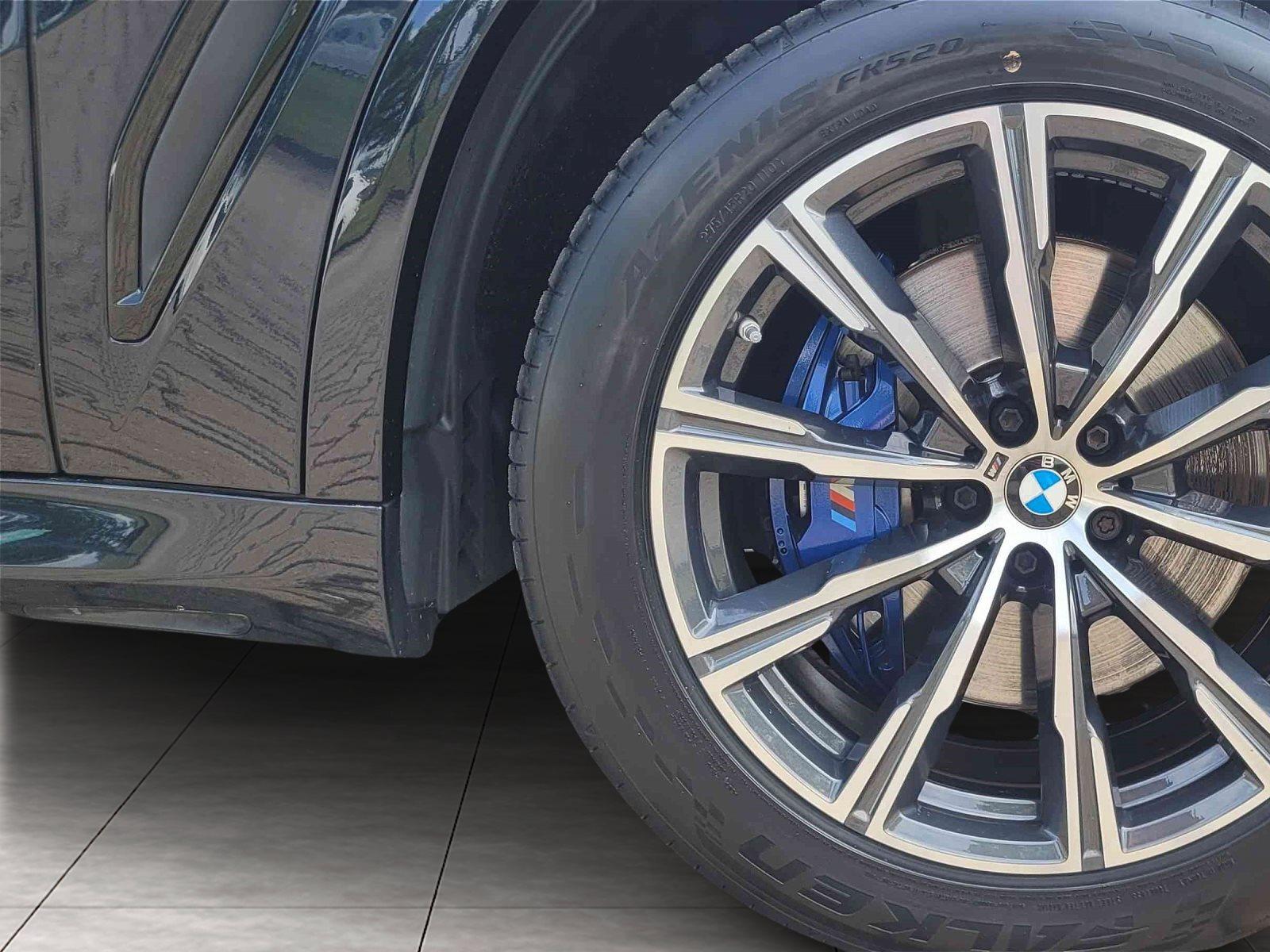 BMW X5 M Paket HUD Sportbremse Laser eSitze