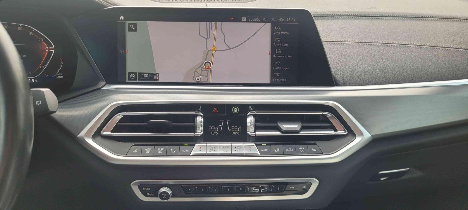 BMW X5 M Paket HUD Sportbremse Laser eSitze