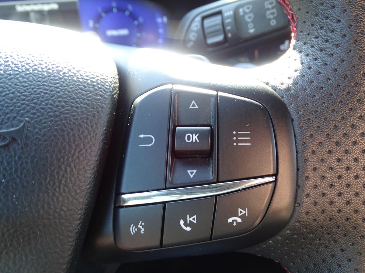 Ford Focus 1.0 EcoBoost ST Line Automatik Navi Kamera BluetoothT