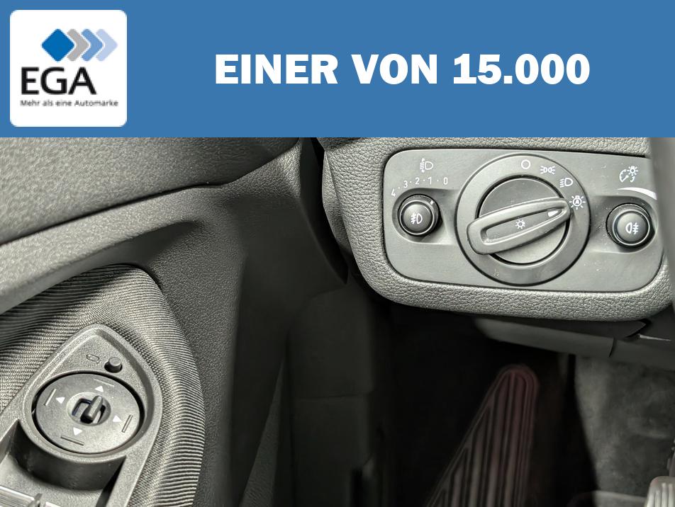 Ford C-Max Titanium Navi/AHK/SHZ/Tempomat/PDC/17-Zoll
