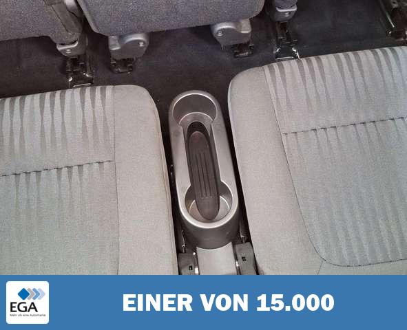Opel Zafira Tourer Edition 7-Sitze FlexFix NAVI Klimaauto PDC SHZ ...