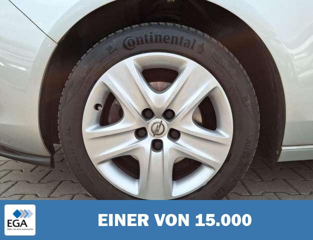Opel Zafira Tourer Edition 7-Sitze FlexFix NAVI Klimaauto PDC SHZ ...