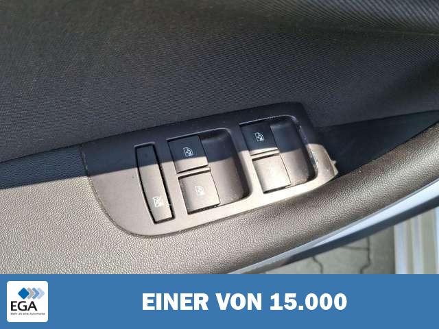Opel Zafira Tourer Edition 7-Sitze FlexFix NAVI Klimaauto PDC SHZ ...