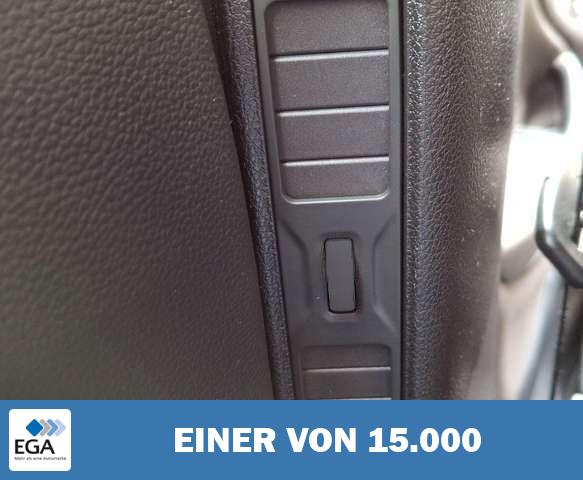 Opel Zafira Tourer Edition 7-Sitze FlexFix NAVI Klimaauto PDC SHZ ...