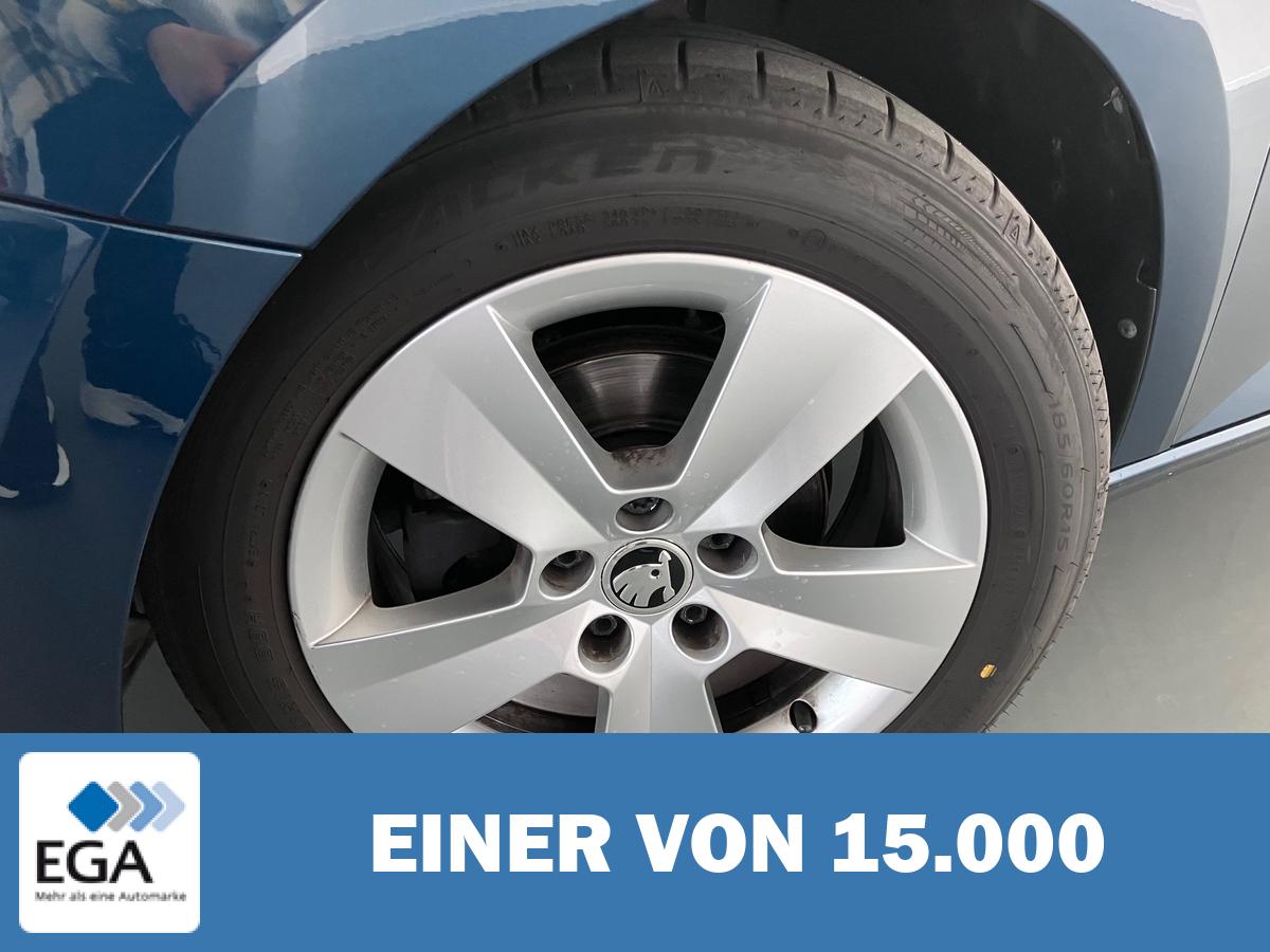 Skoda Fabia 1.0 TSI Ambition - AHK/ Sitzh./ PDC