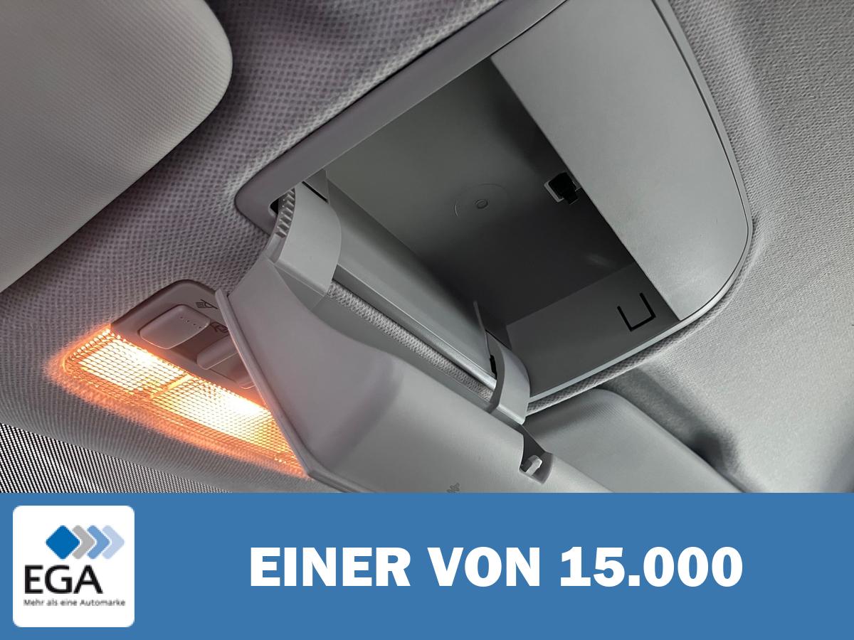 Skoda Fabia 1.0 TSI Ambition - AHK/ Sitzh./ PDC