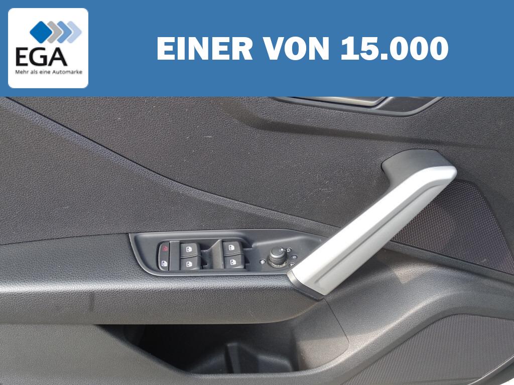 Audi Q2 35TFSI*S-TRONIC*LED*NAVI*DAB*PDC*ACC*CARPLAY