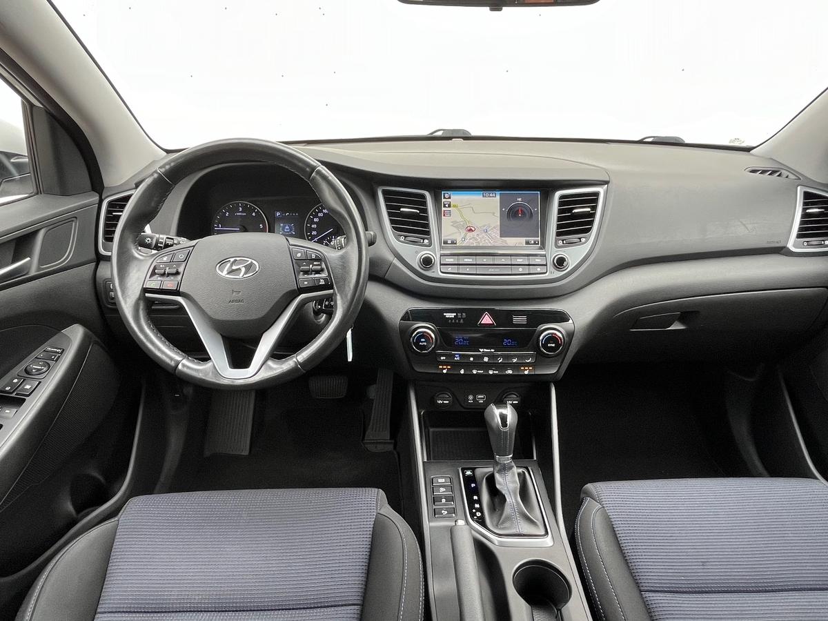 Hyundai Tucson 1.7 CRDi DPF 2WD NAVI SITZHZG PDC R-KAMERA TOP