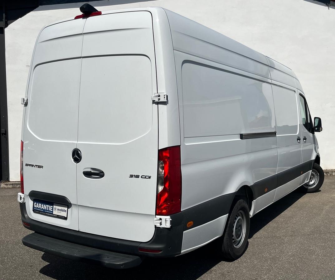 Mercedes-Benz Sprinter Maxi 3.5 T NAVI SITZHZG R-CAM ACC-TOP-6,95 METER