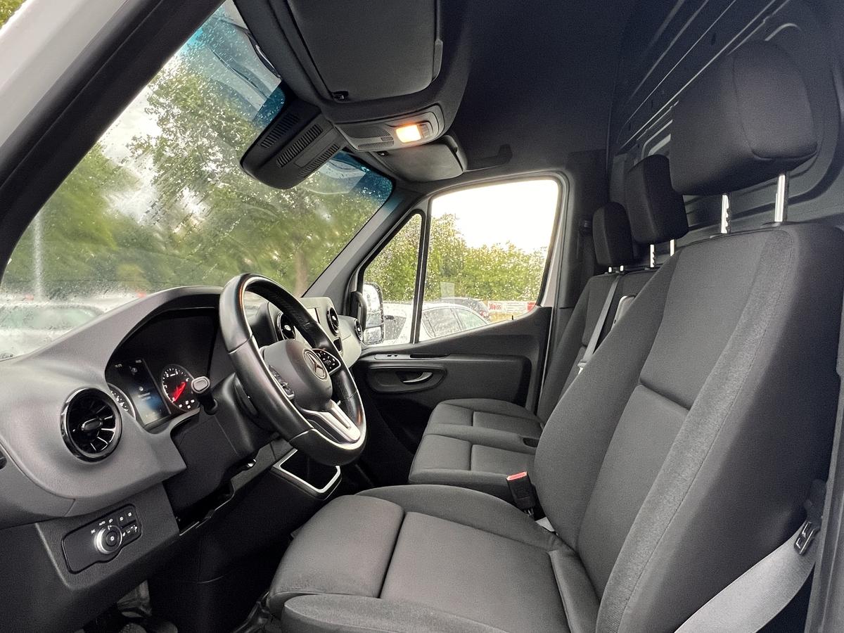 Mercedes-Benz Sprinter Maxi 3.5 T NAVI SITZHZG R-CAM ACC-TOP-6,95 METER