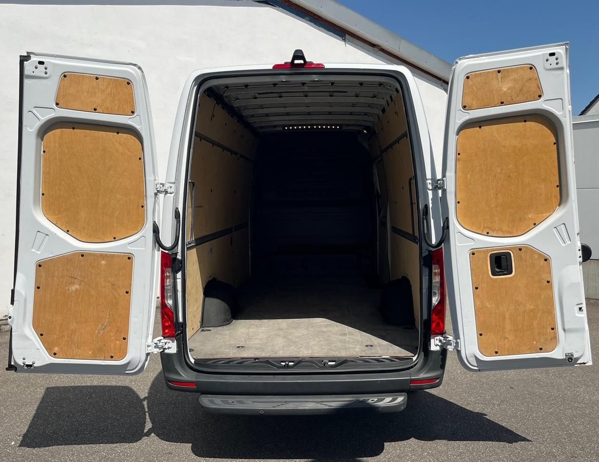 Mercedes-Benz Sprinter Maxi 3.5 T NAVI SITZHZG R-CAM ACC-TOP-6,95 METER