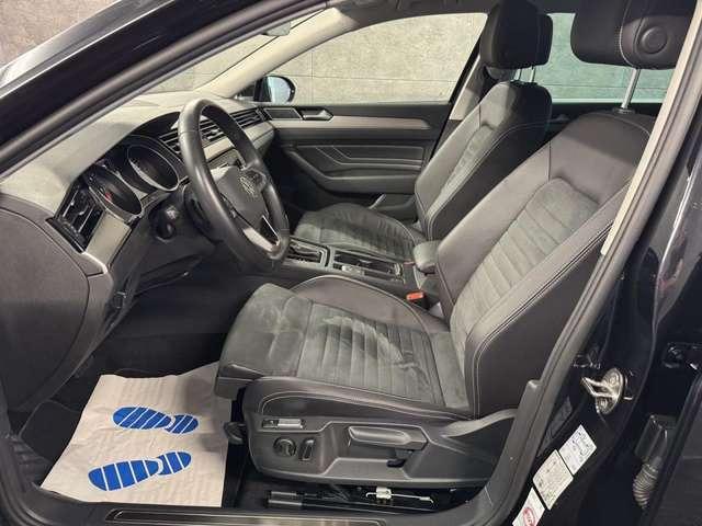 Volkswagen Passat Variant Passat Var. 2.0 TDI Elegance LED*NAVI*AHK*ACC*