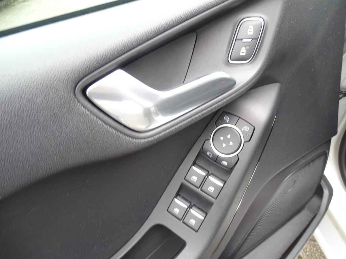 Ford Fiesta 1.0 EcoBoost Cool&Connect