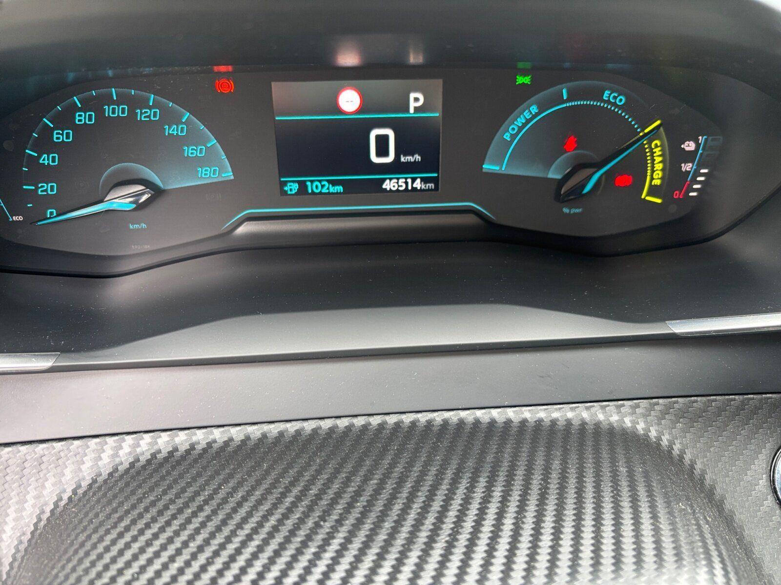 Peugeot 208 e- Active KLIMA+SITZH+MIRROR-SCREEN+KEYLESS-G