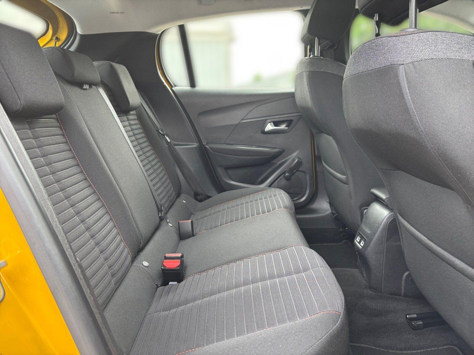Peugeot 208 e- Active KLIMA+SITZH+MIRROR-SCREEN+KEYLESS-G