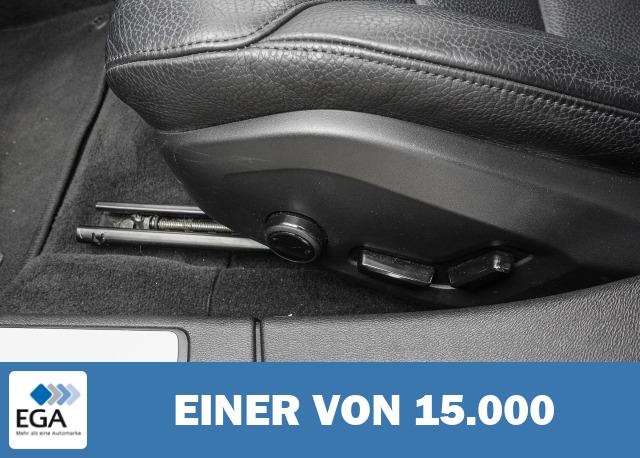 Volvo V60 Kombi Momentum Pro B4 Benzin EU6d Navi Leder Digitales Cockpit Memory Sitze 