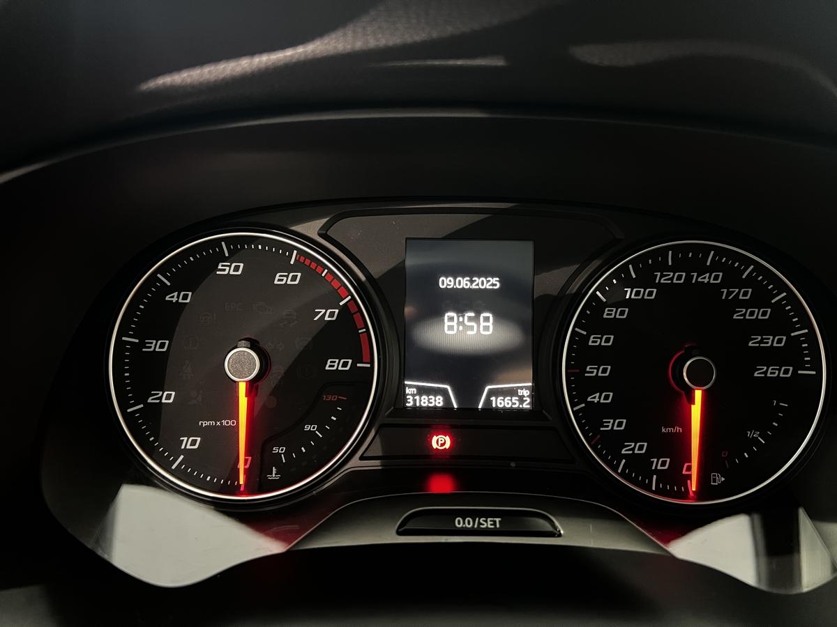 Seat Ateca 1.4 TSI Xcellence*AHK*PANO*8FACH*