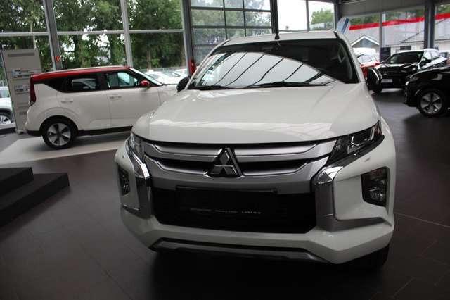 Mitsubishi L200 Plus Doppelkab. 4WD, Hardtop,AHK,Standheiz.