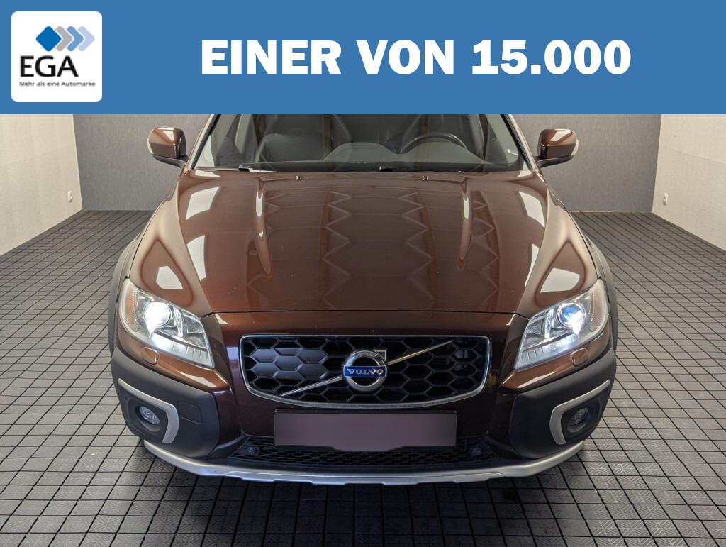 Volvo XC70 Summum 4x4+ACC+Bi-Xenon+Navi+Pano+Keyless