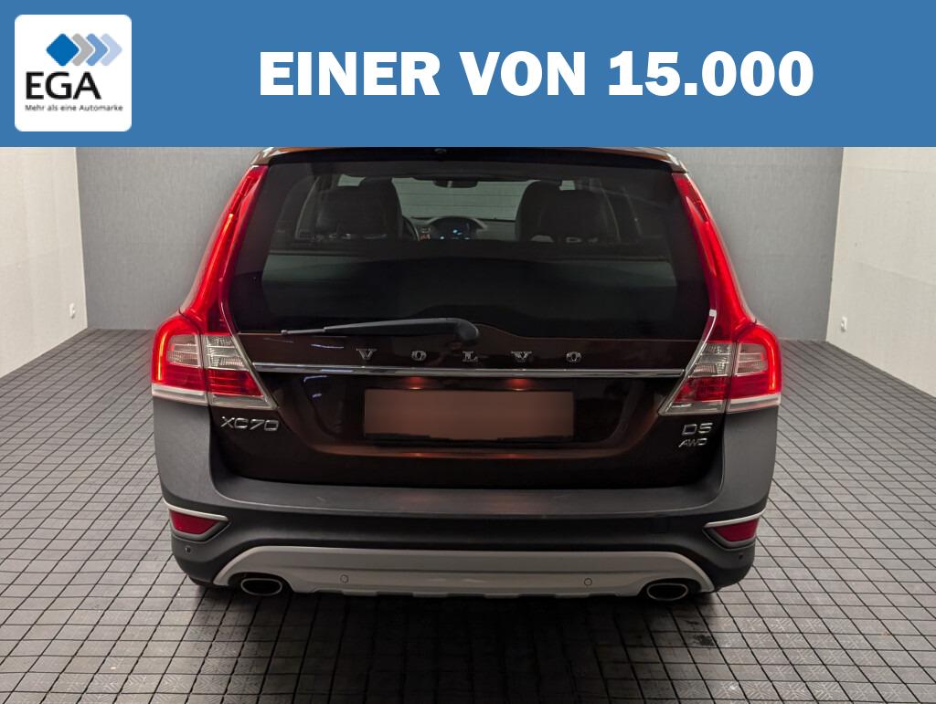 Volvo XC70 Summum 4x4+ACC+Bi-Xenon+Navi+Pano+Keyless