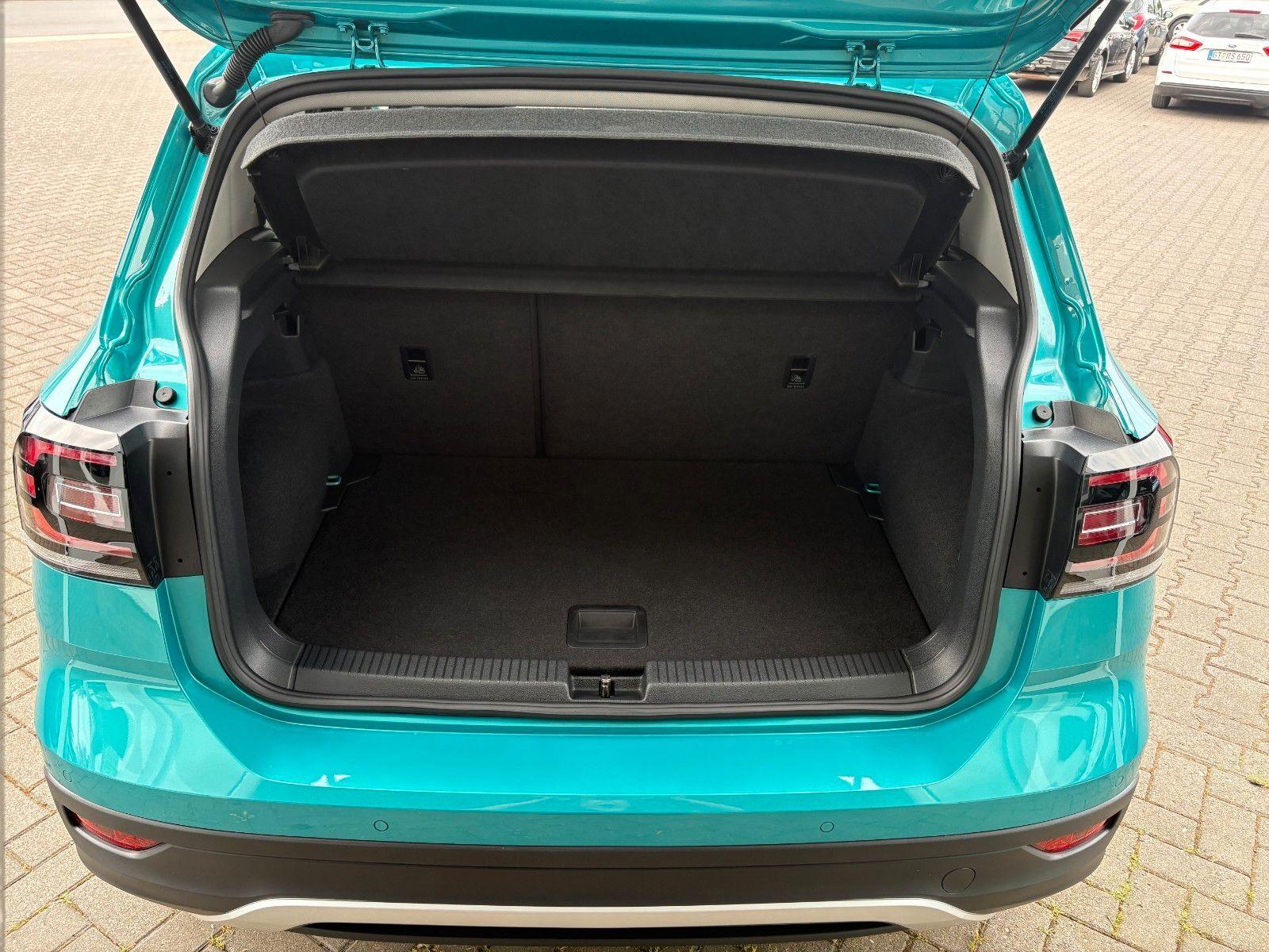 Volkswagen T-Cross Style