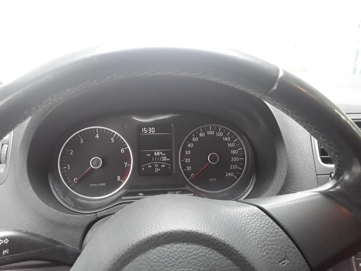 Volkswagen Polo 1.4 FSI Style SPORTFAHRWERK, HU/AU NEU, INSPEKTION NEU