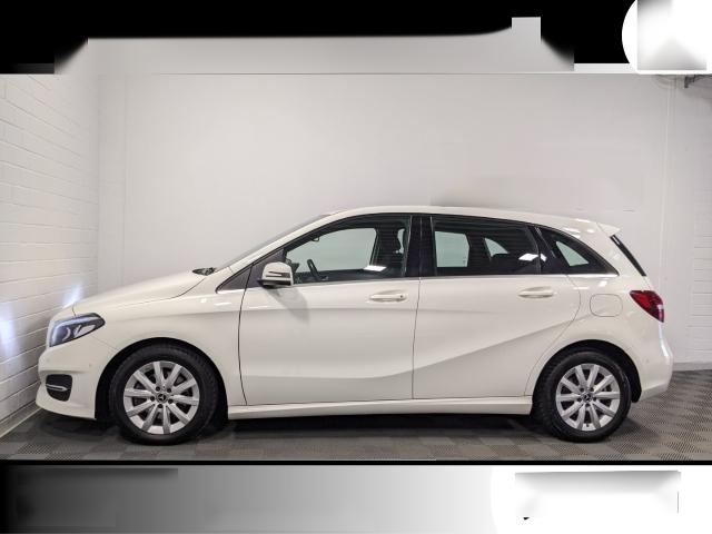 Mercedes-Benz B 180 Style Business Paket NAVI LED Parkassist