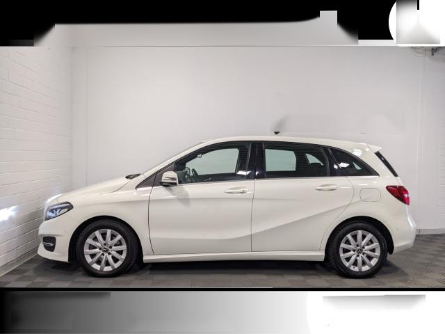 Mercedes-Benz B 180 Style Business Paket NAVI LED Parkassist