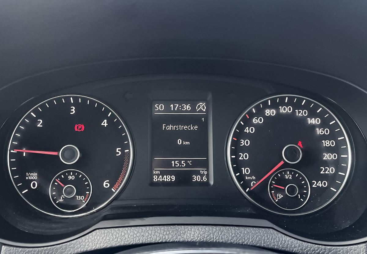 Volkswagen Sharan 2.0 TDI Comfortline SHZ 7 SITZE AHK NAVI PDC