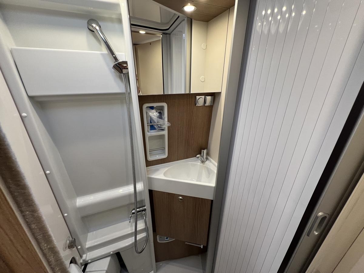 Malibu Two Rooms 640 LE RB Coupe+Automatik+Truma 6E+DuoControl