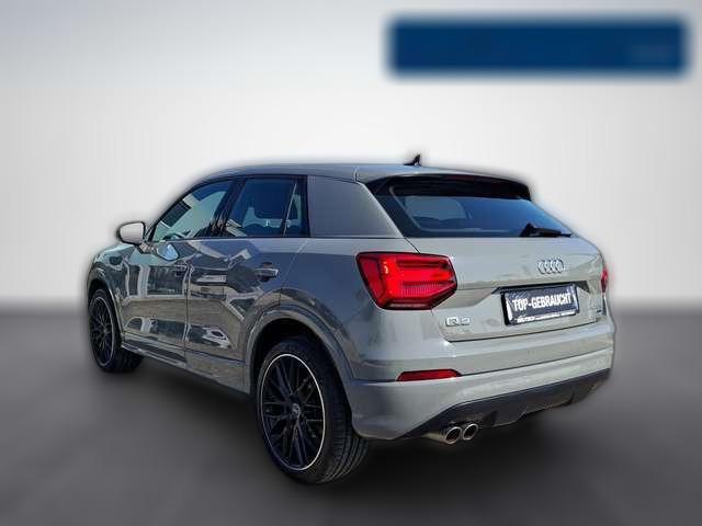Audi Q2 quattro sport 40 TFSi / S-TRONIC / S-LINE / HEAD-U