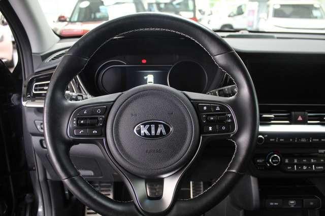 Kia Niro e-Niro 64 kWh Spirit (3 Phasen Lader, AHK)