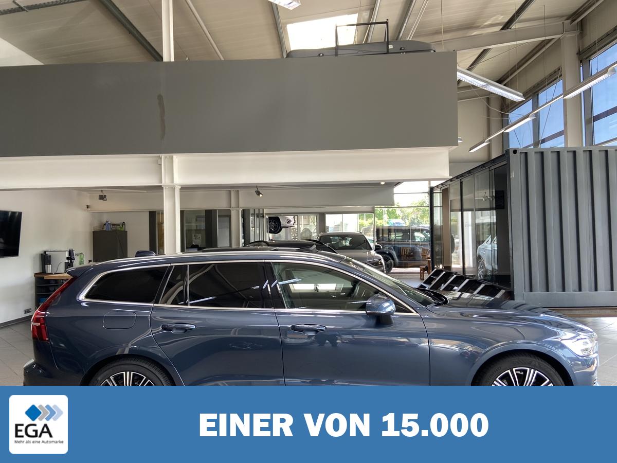 Volvo V60  T6 Plus Bright Recharge AWD LED Pano AHK RCam