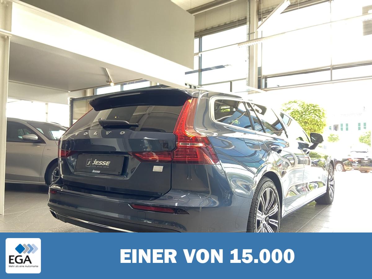 Volvo V60  T6 Plus Bright Recharge AWD LED Pano AHK RCam