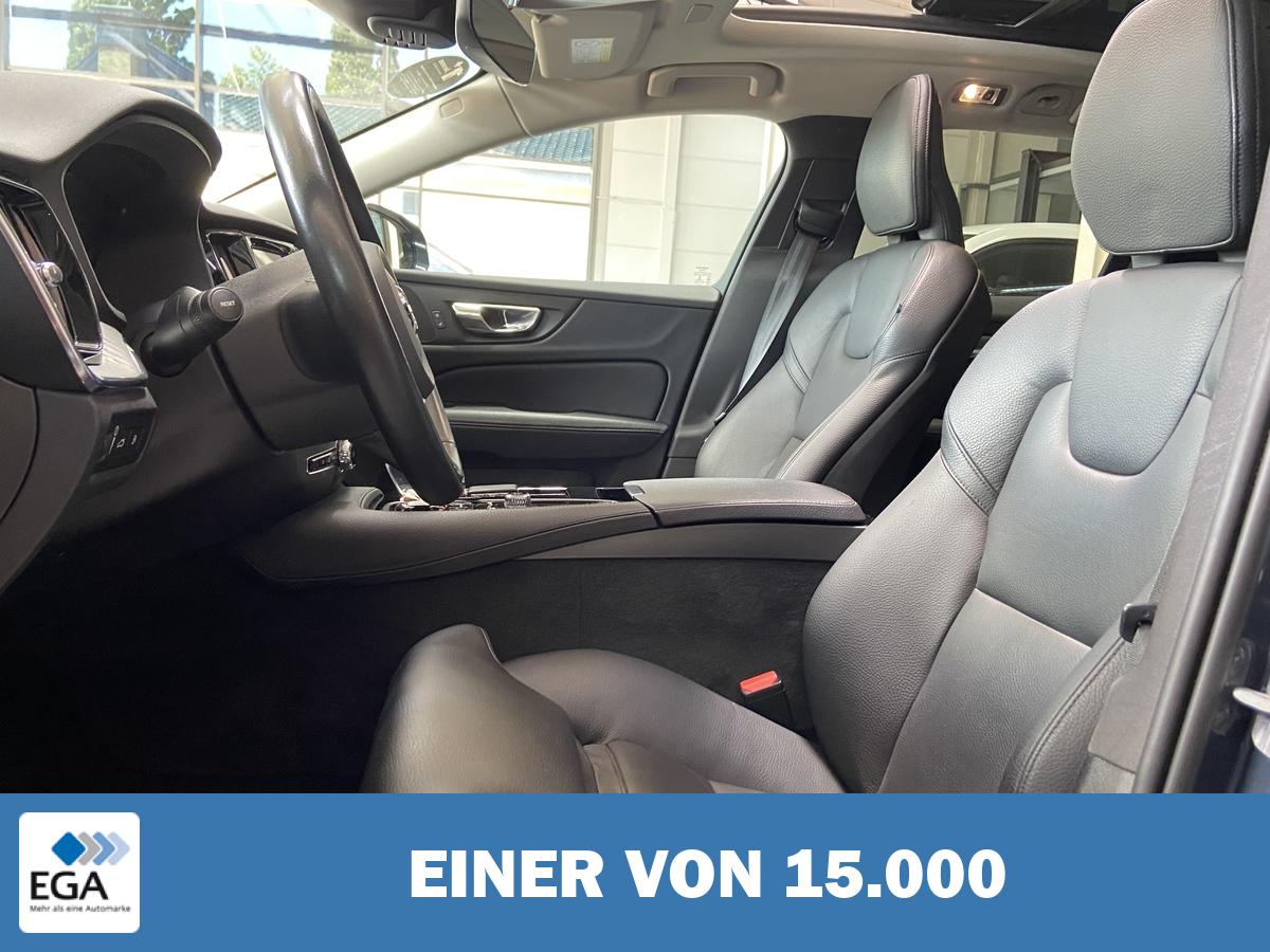 Volvo V60  T6 Plus Bright Recharge AWD LED Pano AHK RCam