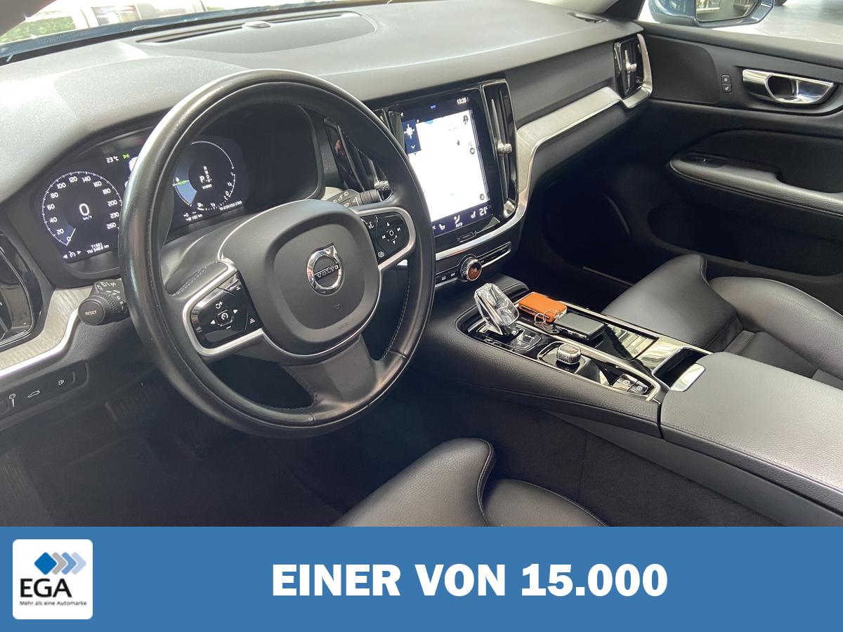 Volvo V60  T6 Plus Bright Recharge AWD LED Pano AHK RCam