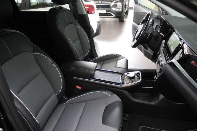 Kia Niro e-Niro Vision 64 kWh(3 Phasen, PLUS Paket, AHK)