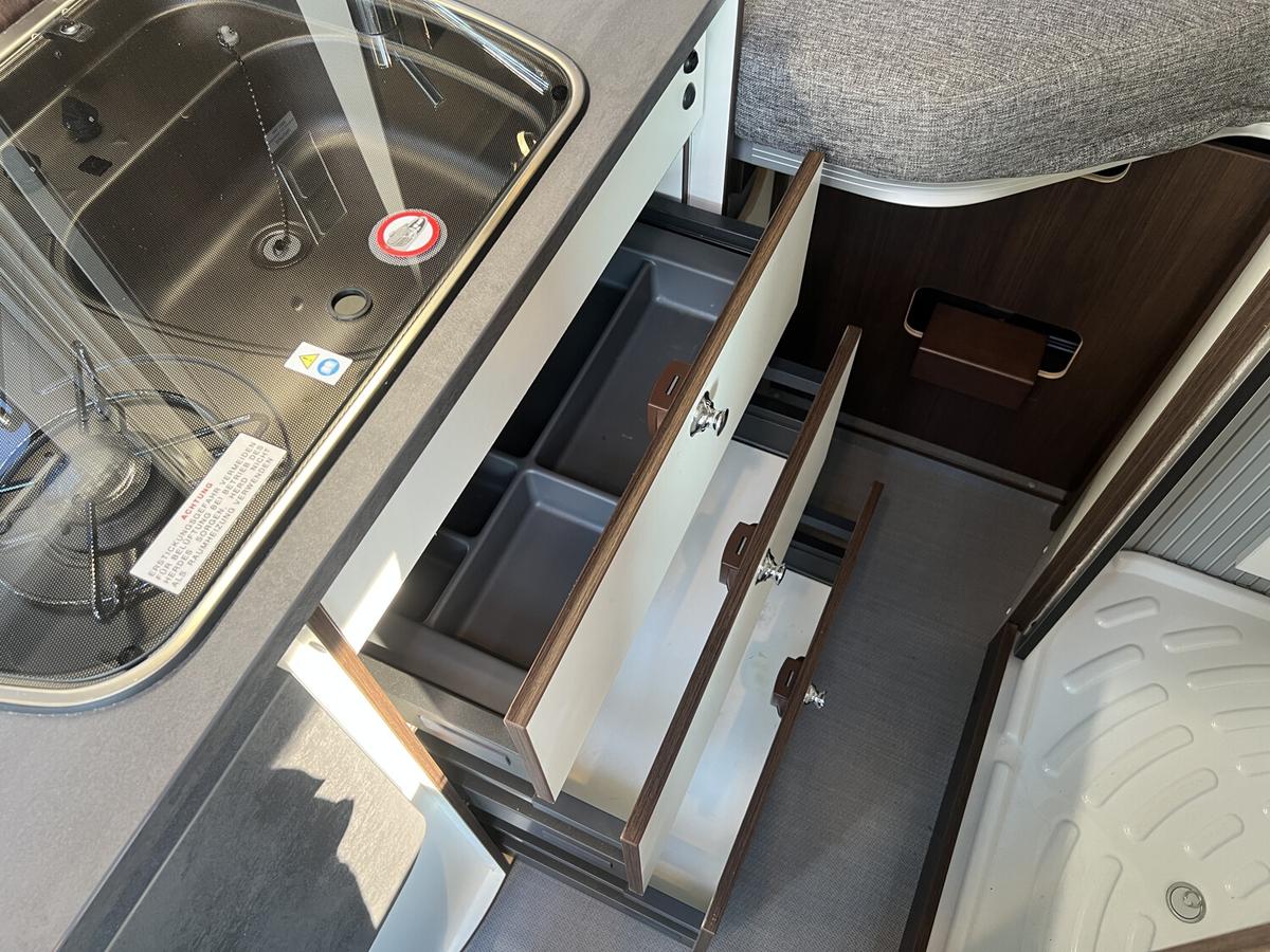 Pössl Andere Solar+TV+Skyroof+DuoControl