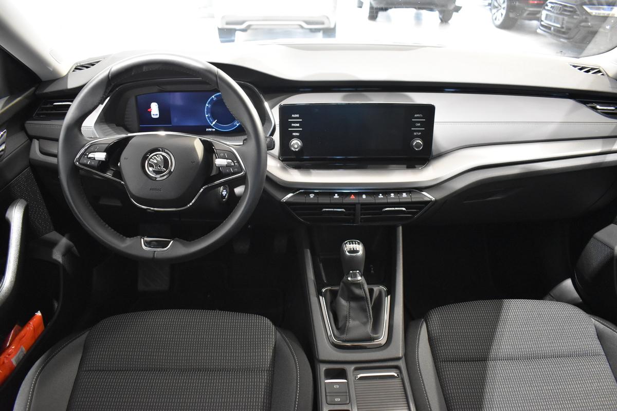 Skoda Octavia 1.5TSI 5J.Garantie APP LED SHZ Digitales Cockpit