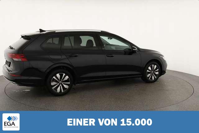 Volkswagen Golf VIII Variant 1.0 eTSI DSG Move, Kamera, LED, Navi,