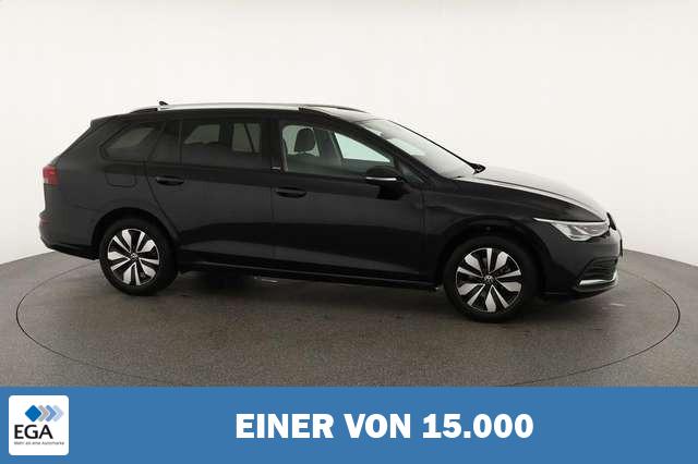 Volkswagen Golf VIII Variant 1.0 eTSI DSG Move, Kamera, LED, Navi,